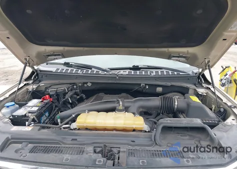 2018 Ford Expedition Xlt z USA, uszkodzony, nr VIN 1FMJU1HT8JEA57897